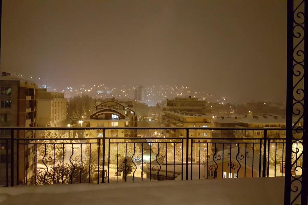 Unique Studio- Great Balcony And View! Parking Possibility! Veliko Tárnovo Exterior foto